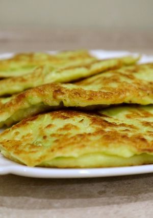 Фото Кабачковые чебуреки с мясом.