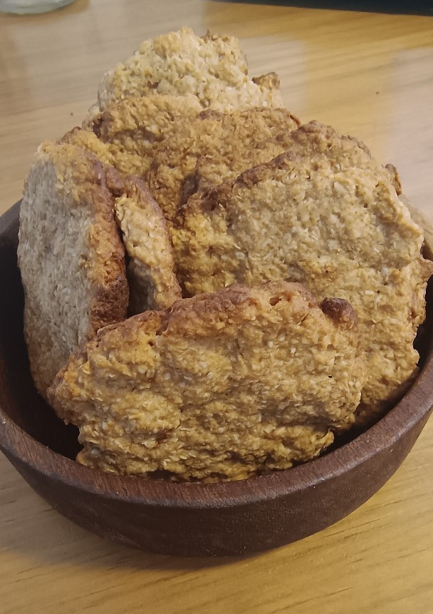 Una foto de Galletas de avena, coco y miel