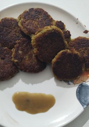 মিনি সয়াবিন কাটলেট(mini soyabean cutlet recipe in bengali) রেসিপির প্রধান ছবি