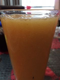 Una foto de Licuado de guayaba y papaya, fácil y rápido
