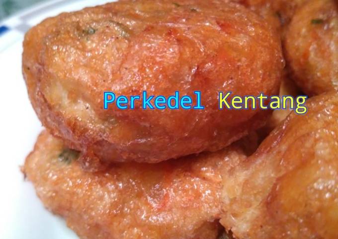 Resep Perkedel Kentang Dg Minyak Tidak Berbusa Oleh Fatimah Haura S Kitchen Cookpad