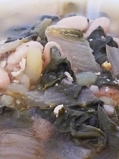 Una foto de Potaje de garbanzos o judías