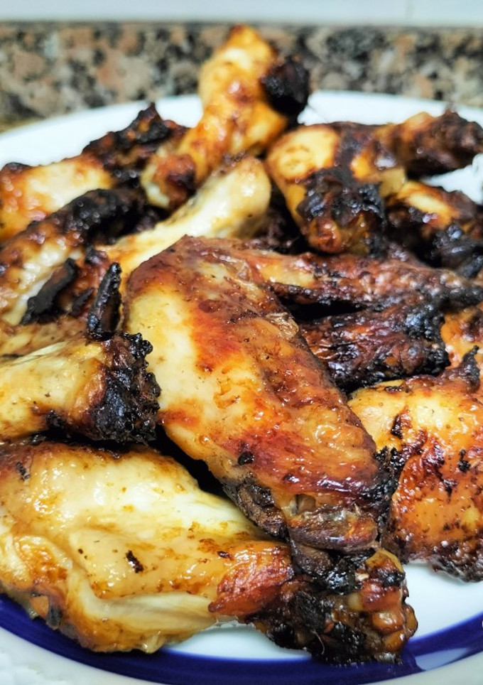 Una foto de Alitas de pollo al limón en airfryer