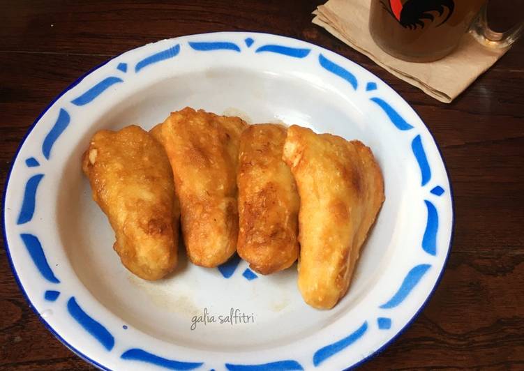 Pisang goreng wijen