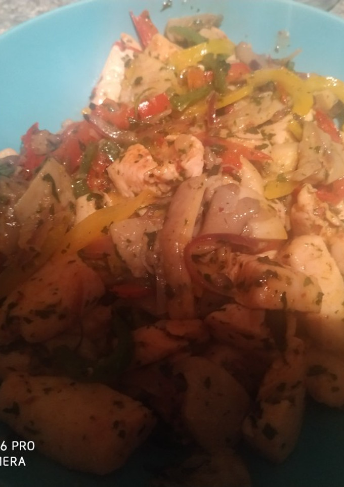 Una foto de Setas con pollo