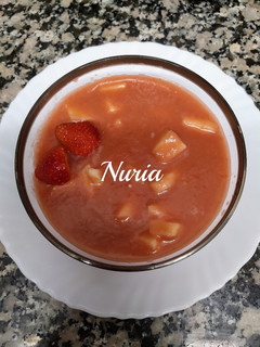 Una foto de Gazpacho de fresas