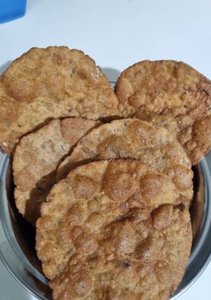 A picture of Rajgira puri (faral).