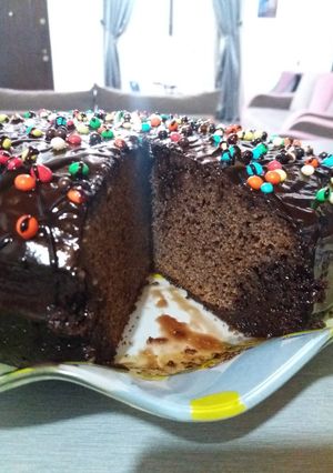 عکسی از دستور کیک شکلاتی خیس بدون فر
