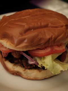 Una foto de Hamburguesas al carbón