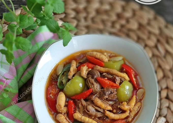 Sambel Goreng Jeroan & Telur Ikan