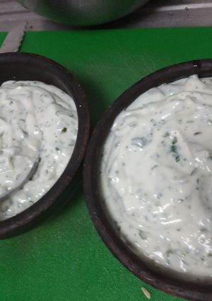 Una foto de Salsa de yogurt con cilantro