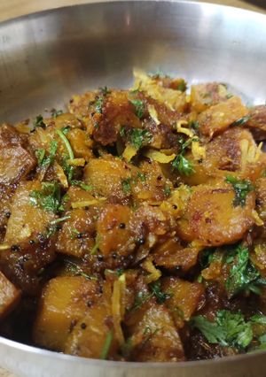 A picture of Red pumpkin bhaji.