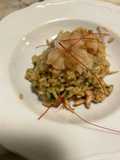 Risotto con la bisque e tartare di gamberoni e scampi