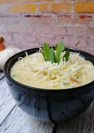 Foto resep Macaroni cheesy cream soup (eggless)