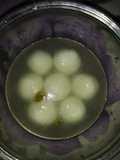 Sponge rasgulla