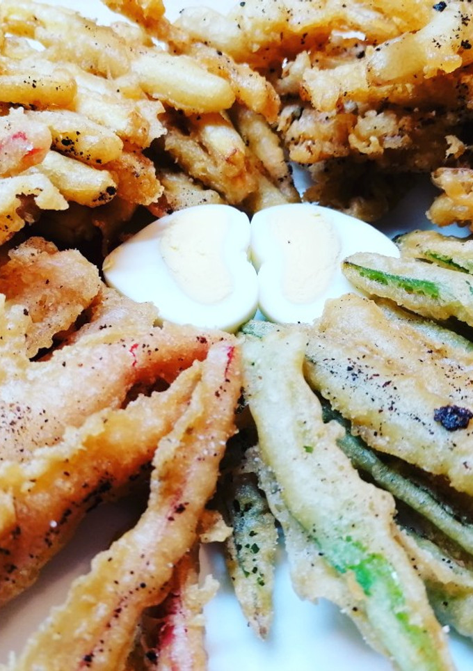 Una foto de Tempura de verduras