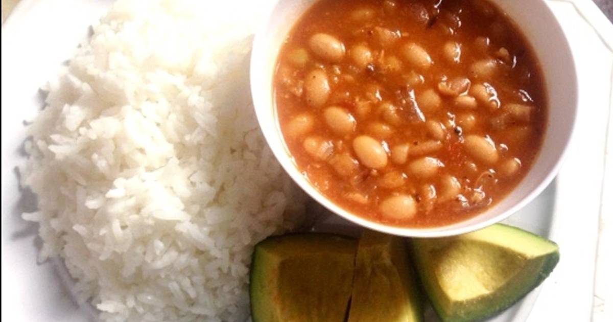 Yellow beans with boiled rice Recipe by Yirel Zawadi Okongo Cookpad
