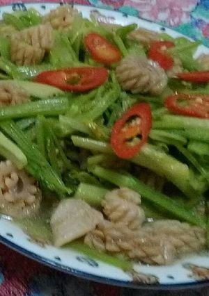 Hình của món RAU CẦN XÀO MỰC -kiểu mới.