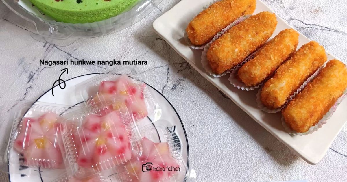 Set jajanan pasar bolu pandan sukade, risol sosis spicy mayo, nagasari hunkwe nangka mutiara