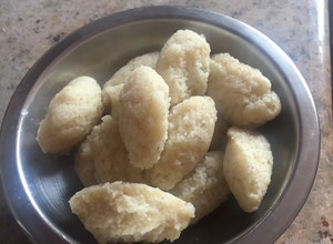 Grízgaluska (egyszerű levesbetét) recept fotója
