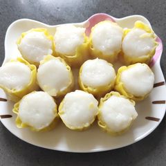 A picture of Siomai.