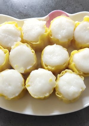A picture of Siomai.
