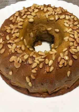 Una foto de Stollen de Pasas al ron y naranja con piñones 🇩🇪