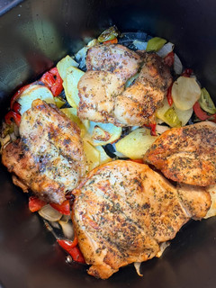 Una foto de Pollo con verdura en Airfrayer