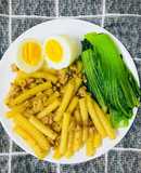 Nui xào thịt băm