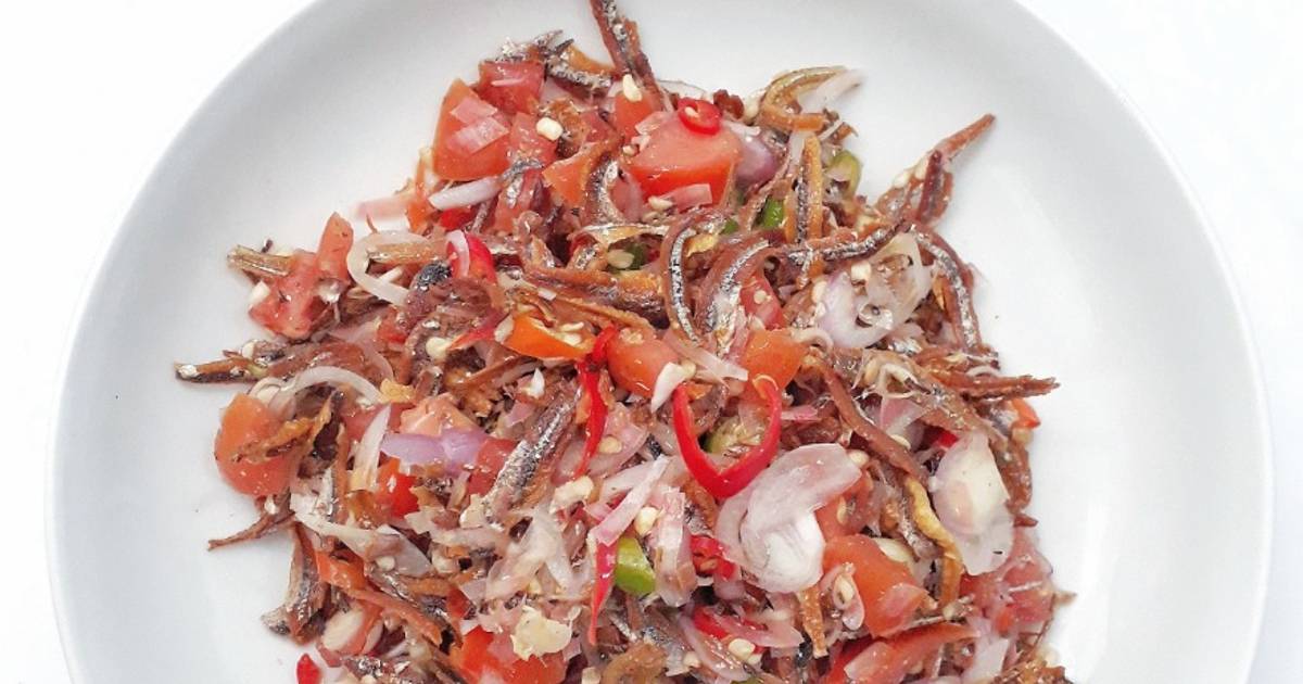 Resep Kerabu Ikan Bilis Teri Oleh Merie Prayatna Mazrial Cookpad