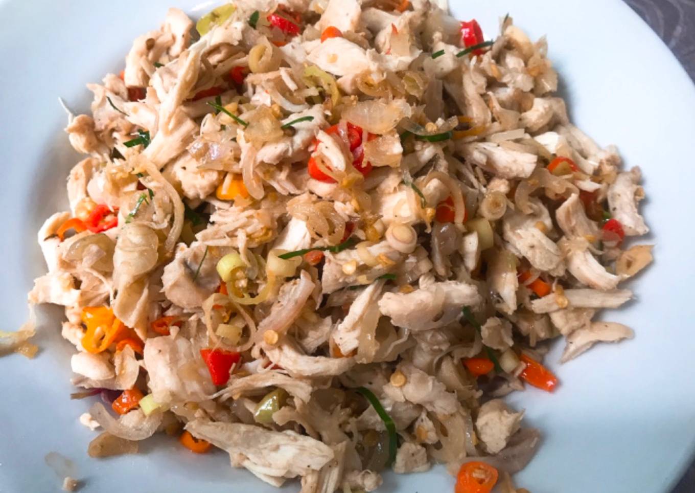 Ayam suir sambal matah