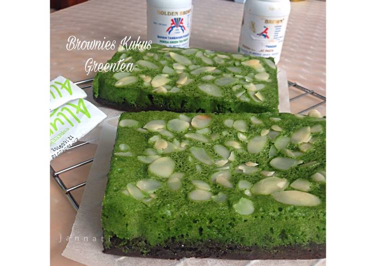Bagaimana Menyiapkan Brownies Kukus Coklat Greentea Allure yang Enak Banget