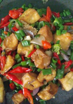 Foto resep Tumis tahu bunga bawang saus tiram