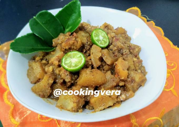 Resep Tumis Kikil Bumbu Kacang, Enak Banget