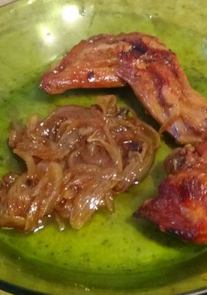 Foto principal de Conejo encebollado