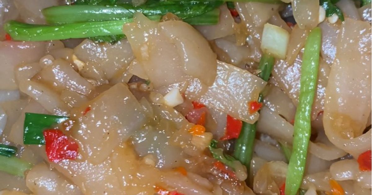 Kwetiau Pangsit Pedas Le Gino