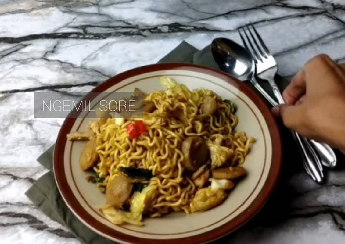 Bagaimana Menyiapkan Mie Goreng yang Bikin Ngiler