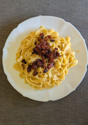 Foto principal de Espaguetis carbonara con guanciale