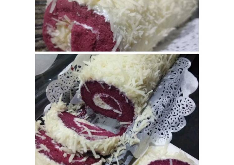 Red velvet roll cake