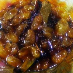 A picture of Angoori khatti methi launji.