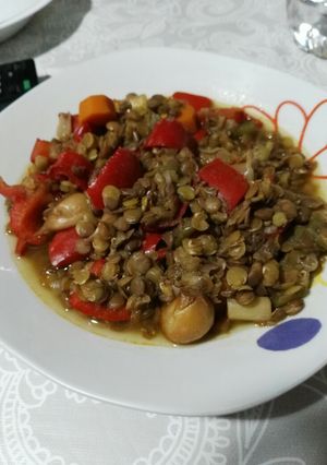 Una foto de Lentejas con verduras