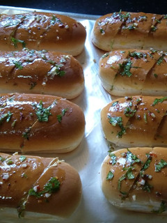 A picture of Garlic Rolls#15minsorlesscookingrecipecontest.