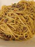 Linguini con carne