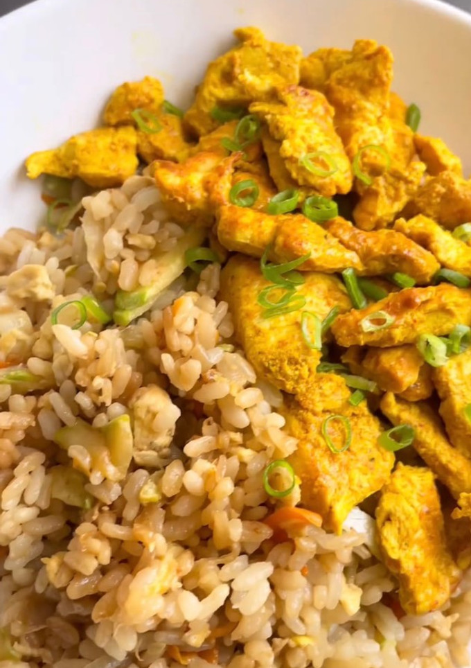 Una foto de Pollo TIKKA