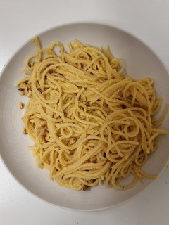 Una foto de Pasta carbonara auténtica, sin nata, versión sana