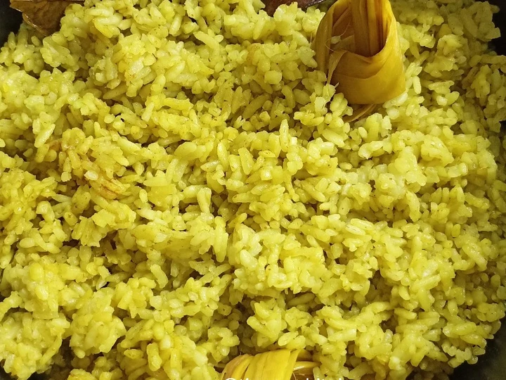 Cara Simple Membikin Resep  Nasi kuning Praktis yang Bikin Ngiler, Enak Banget