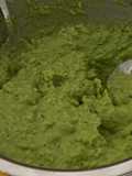 Guacamole with bread toast