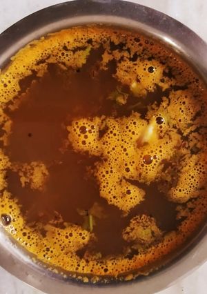 கேரட் பூண்டு ரசம்(Carrot garlic rasam recipe in Tamil) செய்முறை முக்கிய புகைப்படம்