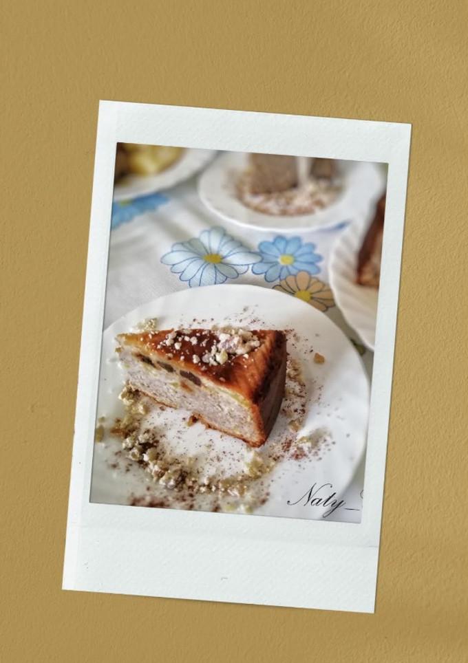 Una foto de Pastel de manzana y plátano