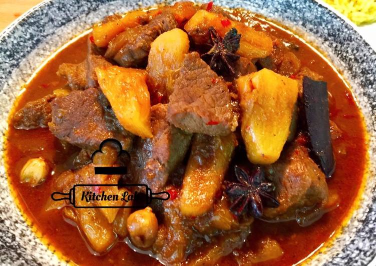 Pajri nanas-daging sapi
